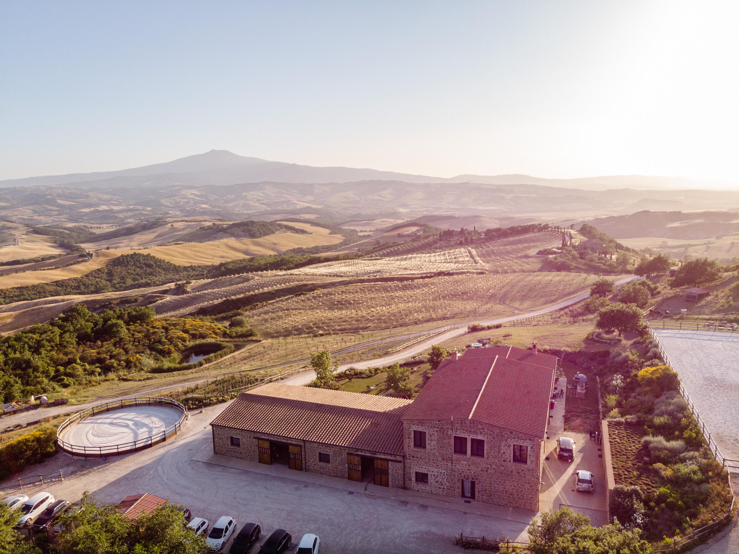 Podere Val D'Orcia - Tuscany Equestrian Сартеано Екстериор снимка