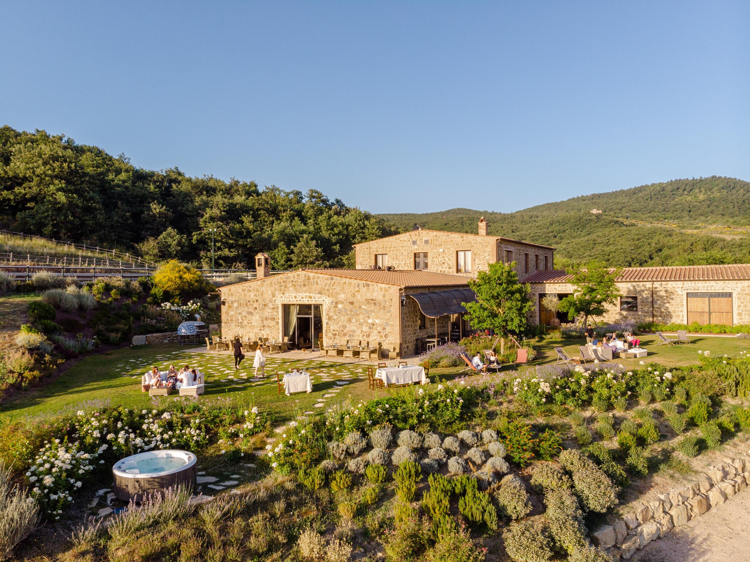 Podere Val D'Orcia - Tuscany Equestrian Сартеано Екстериор снимка
