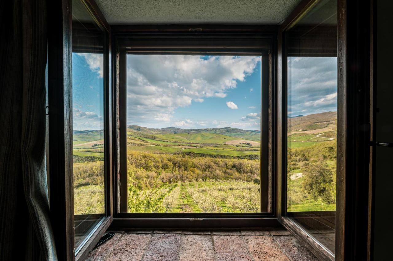 Podere Val D'Orcia - Tuscany Equestrian Сартеано Екстериор снимка