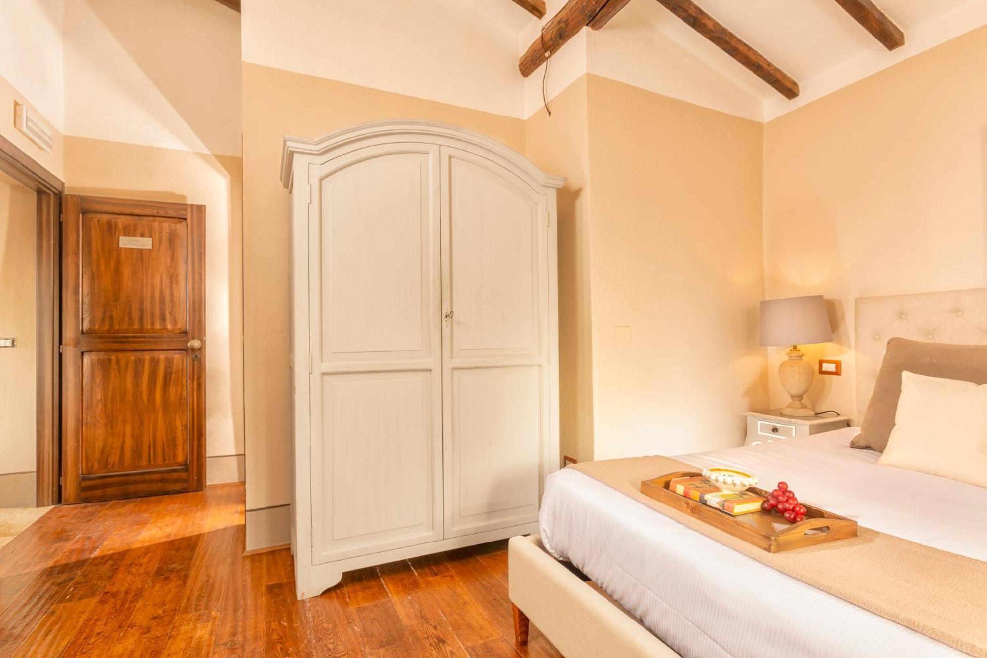 Podere Val D'Orcia - Tuscany Equestrian Сартеано Екстериор снимка